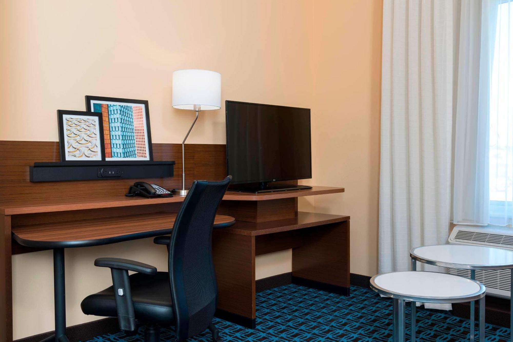 Fairfield Inn & Suites By Marriott ווסט מונרו מראה חיצוני תמונה