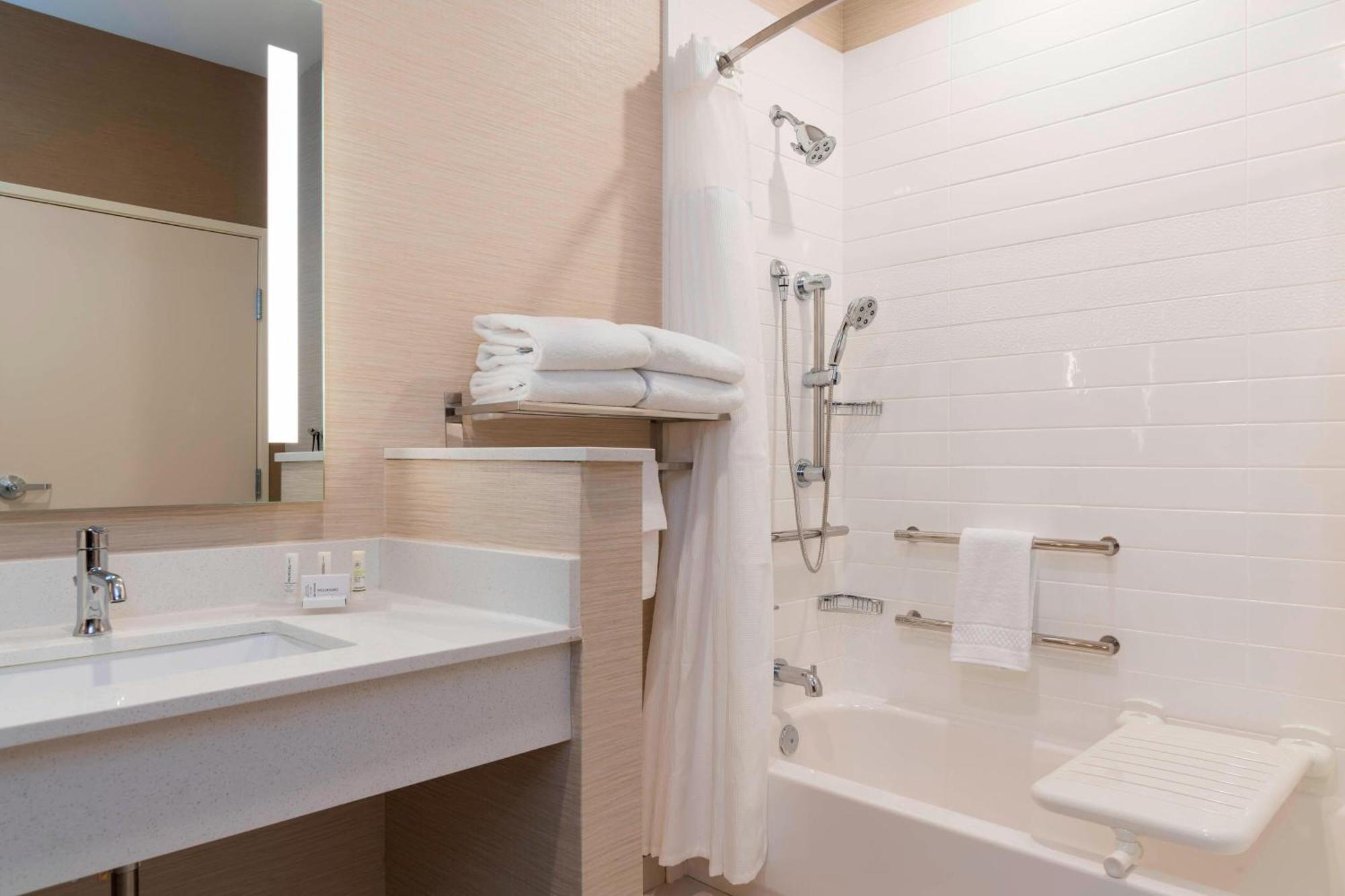 Fairfield Inn & Suites By Marriott ווסט מונרו מראה חיצוני תמונה